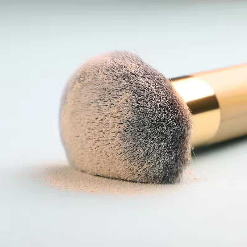 Wooden Handle Makeup Brush Professional Foundation Brush Kabuki Brush Soft Bristles